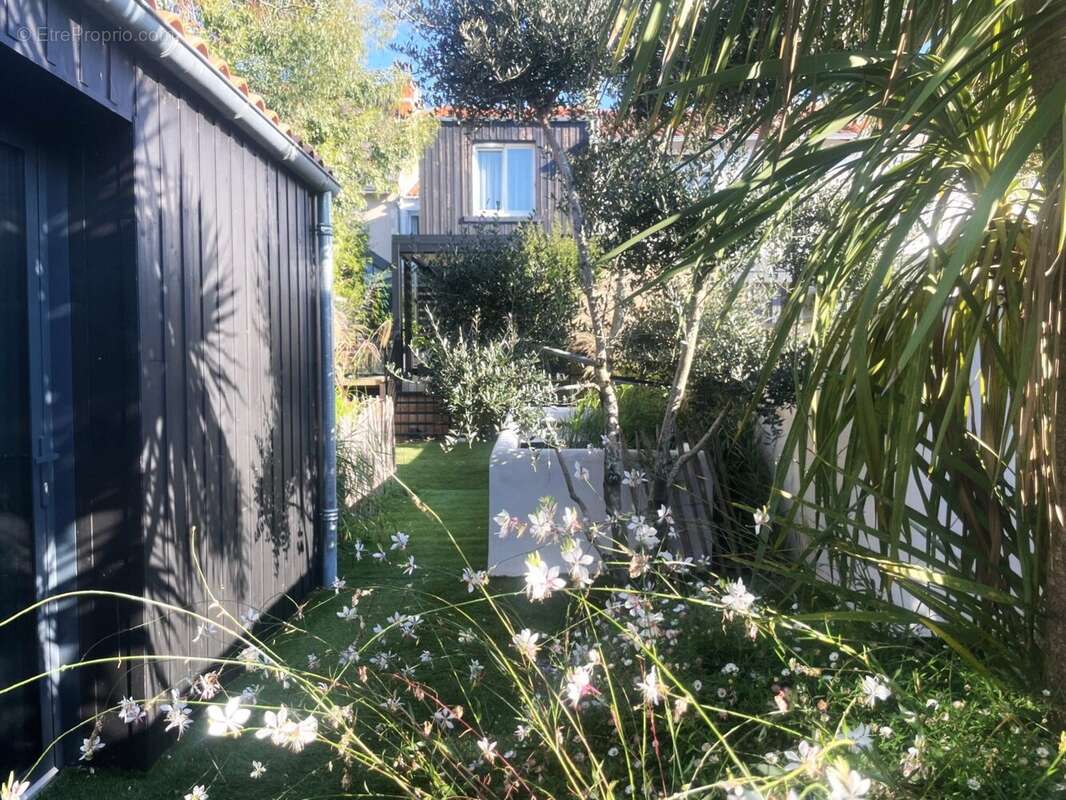 Maison à LA ROCHELLE