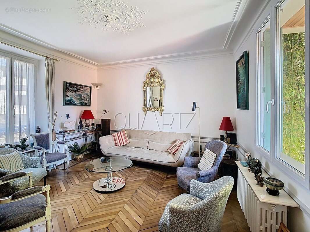 Maison à VERSAILLES