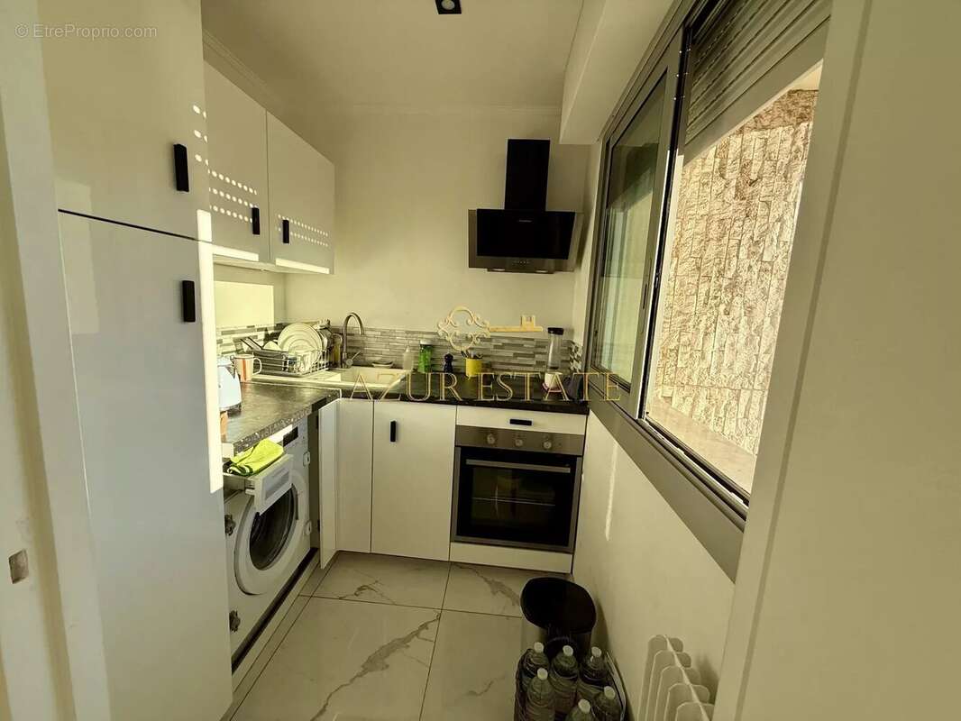 Appartement à ROQUEBRUNE-CAP-MARTIN