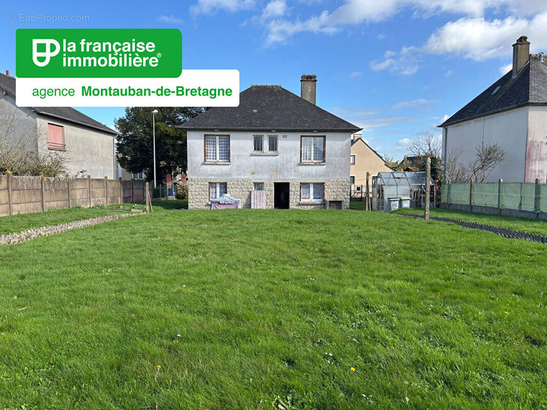 Maison à SAINT-MEEN-LE-GRAND