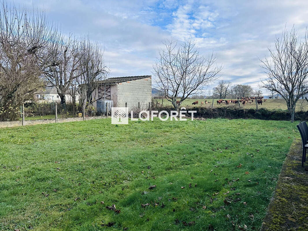 Maison à ARPAJON-SUR-CERE