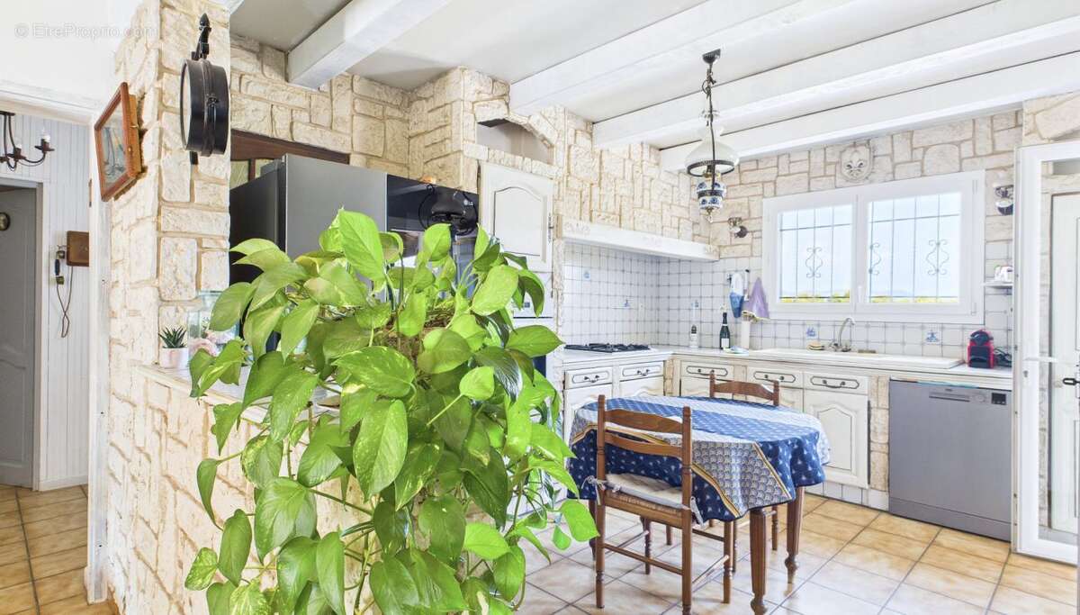 Maison à CARQUEIRANNE