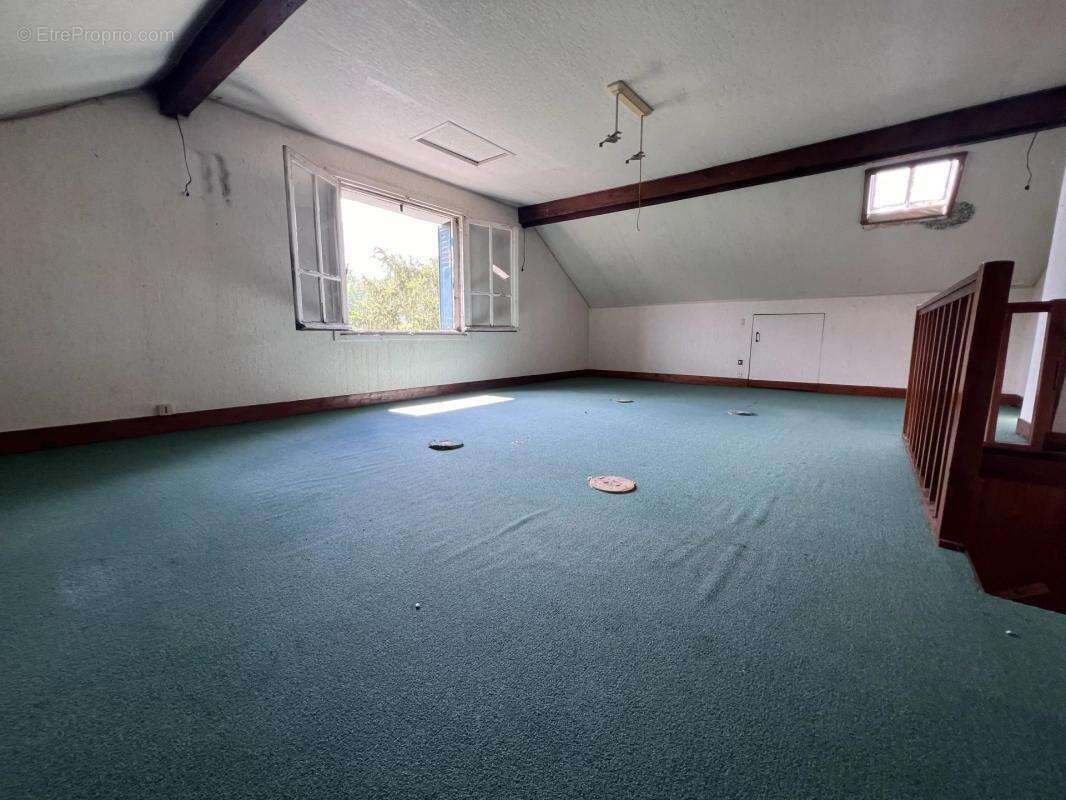 Maison à VILLEPREUX