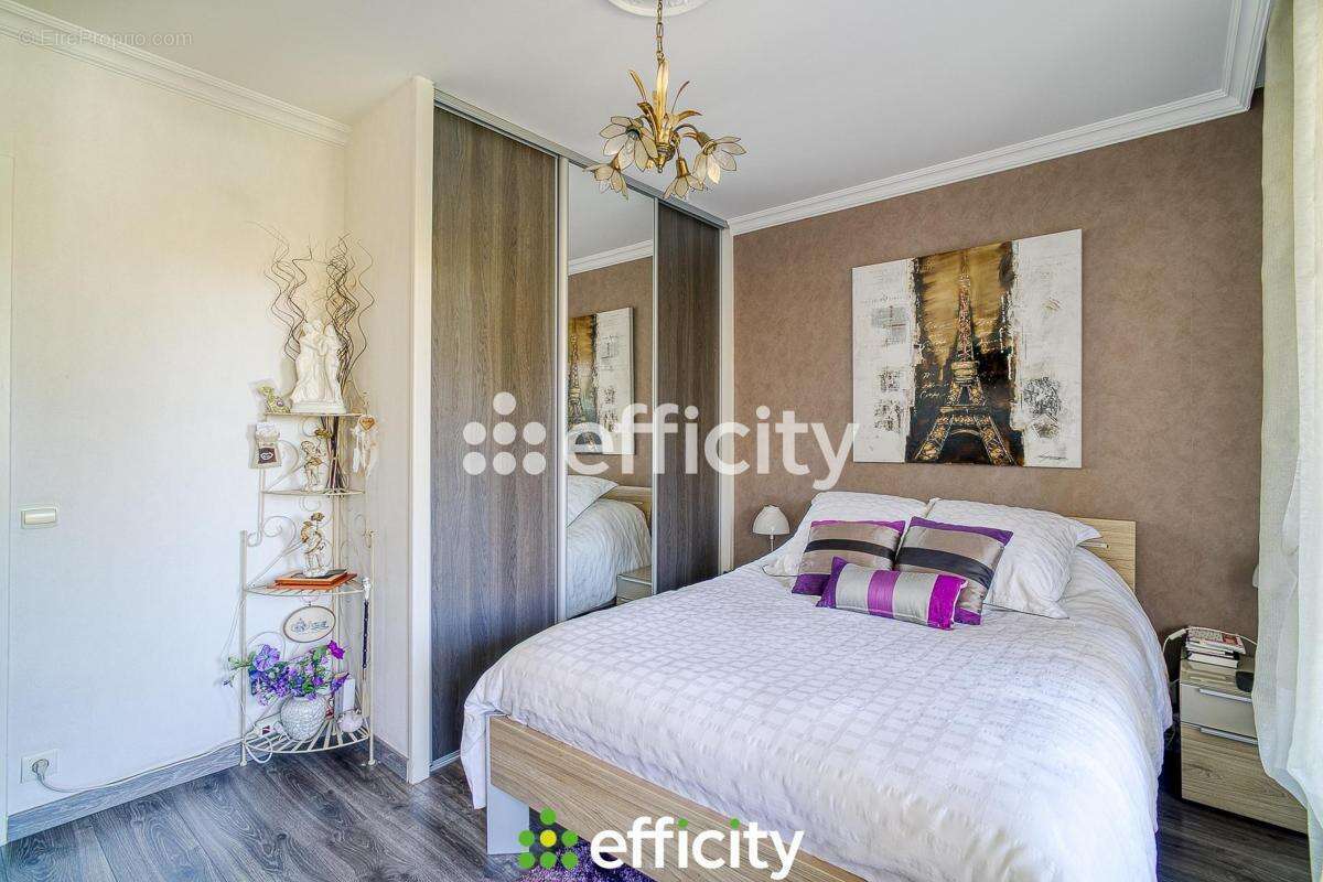 Appartement à LYON-9E