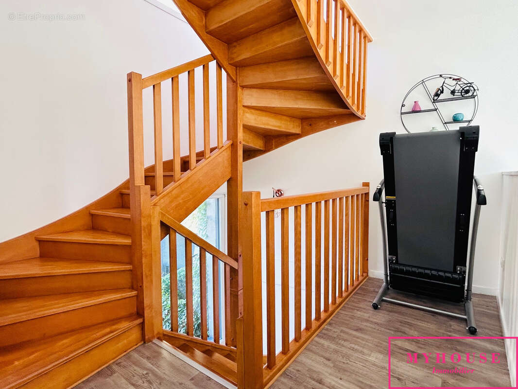 Maison contemporaine 5p 112m2 - photo 15