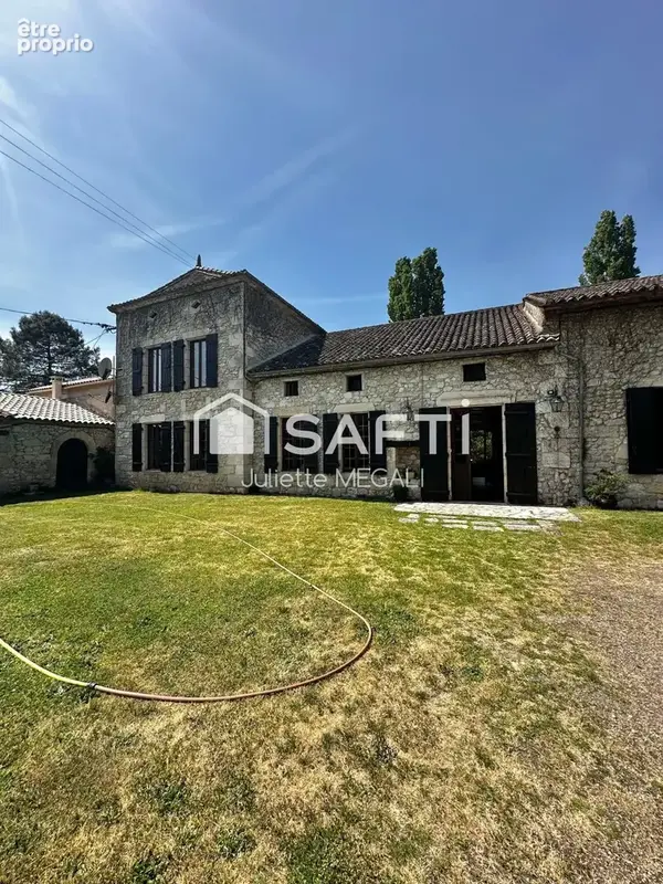 Photo 1 - Maison à BONNEVILLE-ET-SAINT-AVIT-DE-FUMADIERES
