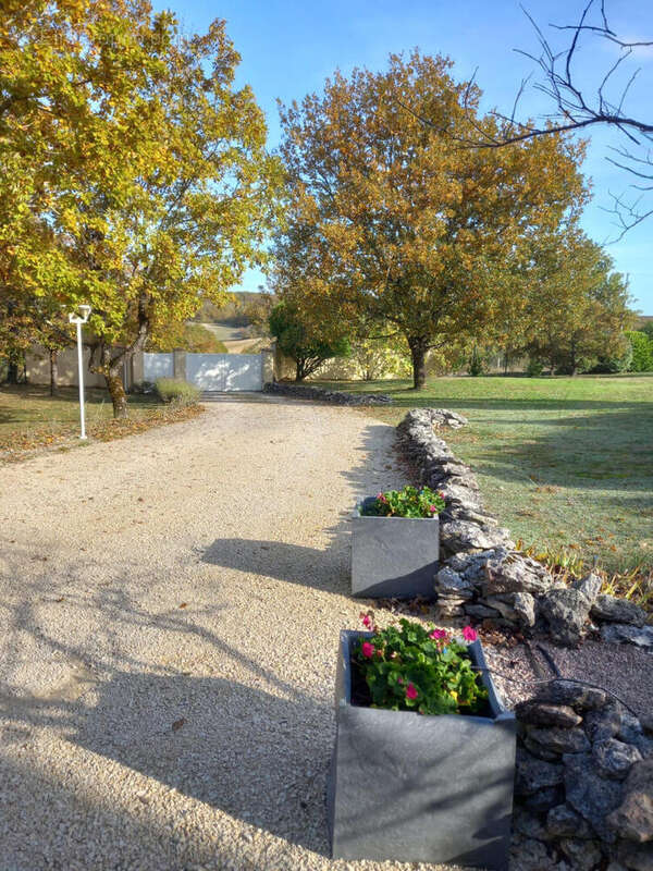 photo_3 - Maison à CASTELNAU-MONTRATIER