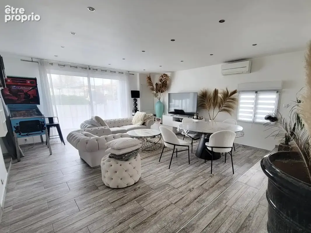 Maison 5 pièces 134 m² à vendre à Plan-De-Cuques (13380) - photo 2