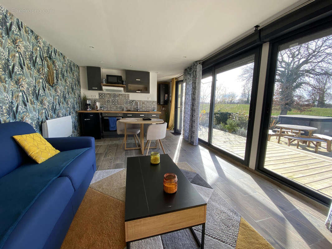 STUDIO - Maison à CIERZAC