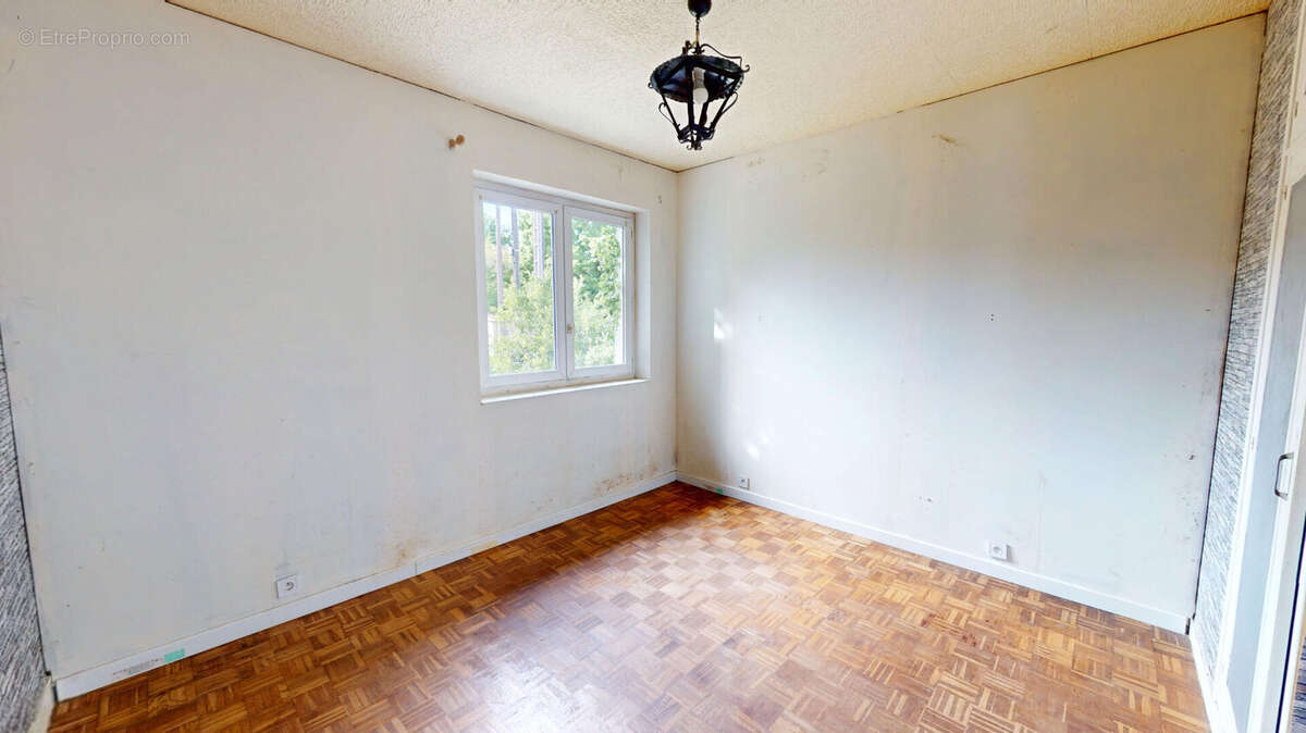 Maison à JOUET-SUR-L'AUBOIS