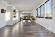 Appartement à LES CLAYES-SOUS-BOIS