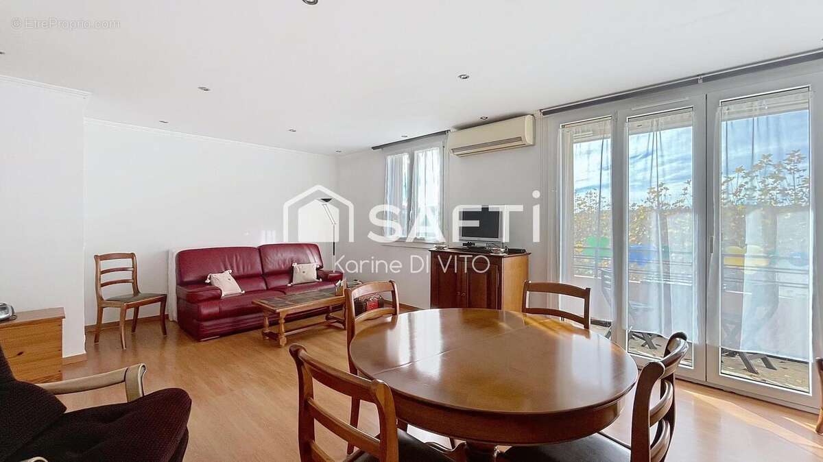 Photo 3 - Appartement à SAINT-RAPHAEL