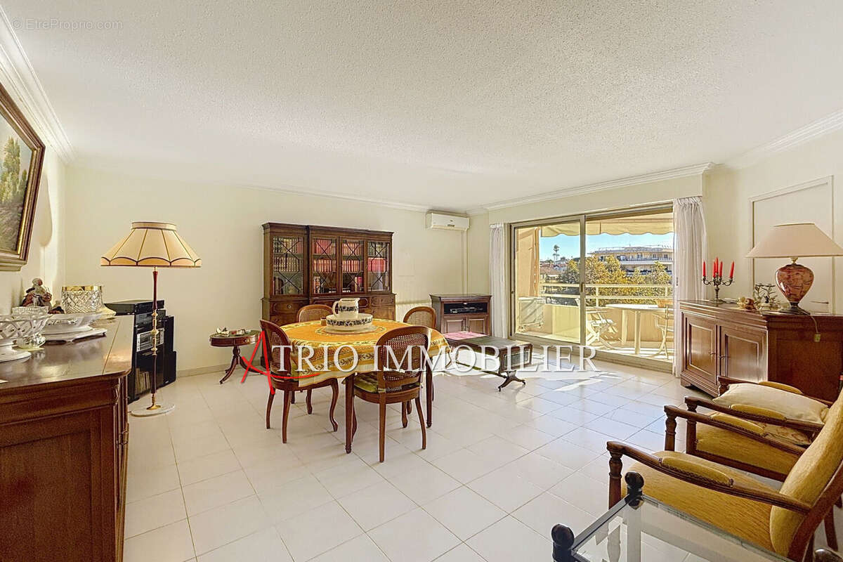 Appartement à CAGNES-SUR-MER