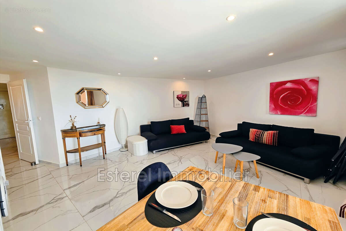 Appartement à SAINT-RAPHAEL