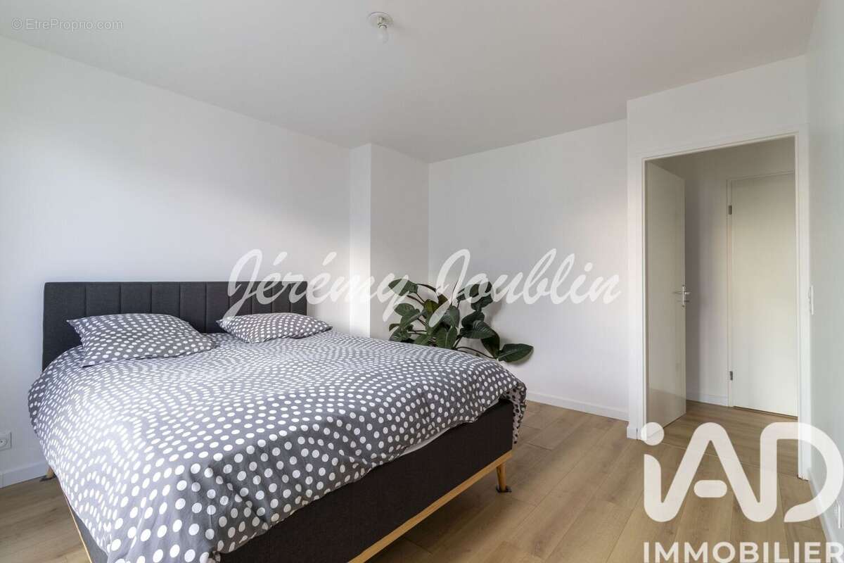 Photo 9 - Appartement à CERGY