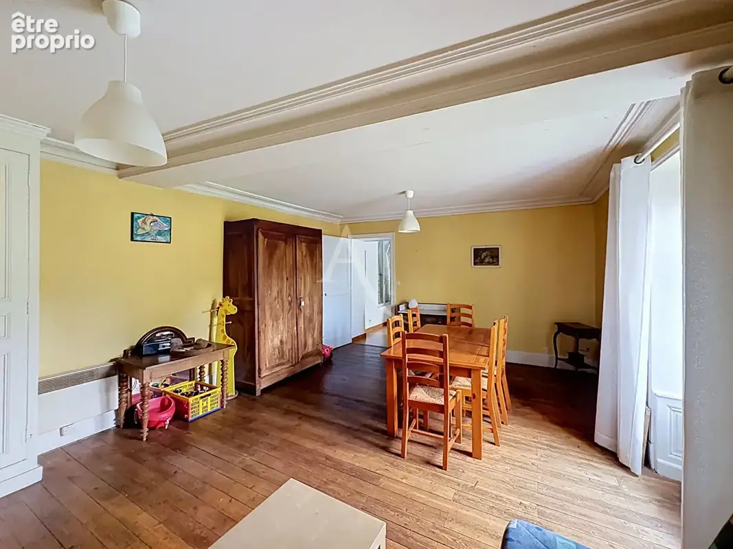 Maison Chateau Gontier Sur Mayenne - 3 appartements - photo 11