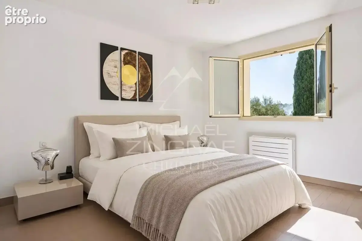 Villa avec piscine à Grasse, à 5 minutes d'Opio – 340 m² – Terrain de 5 000 m² - photo 9