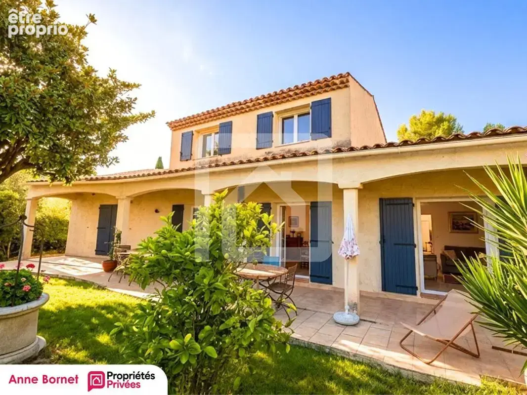 Villa individuelle 6 pièces 148 m2 avec jardin arboré, terrasse et cave - photo 1