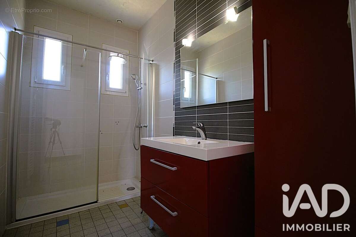 Maison 143 m² à Messei  - photo 6