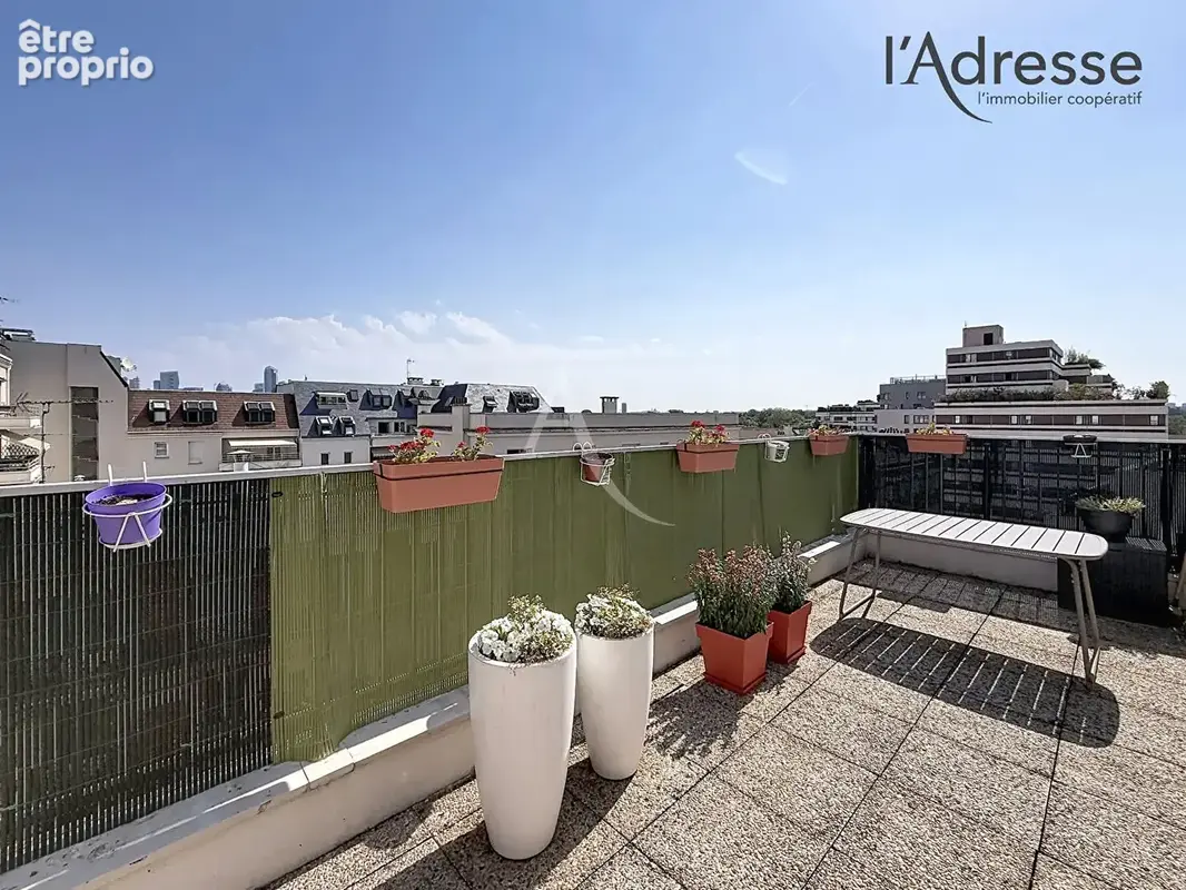 Appartement à SURESNES