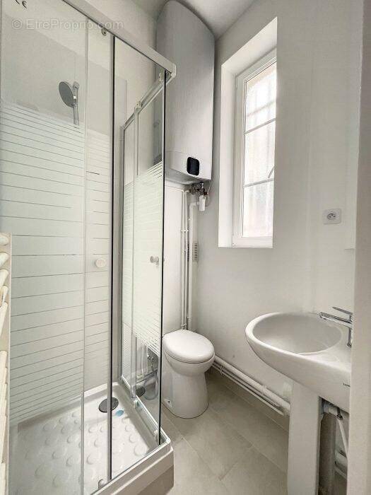 Appartement à PARIS-12E