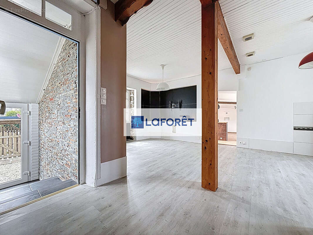 Maison à PLOUGONVELIN