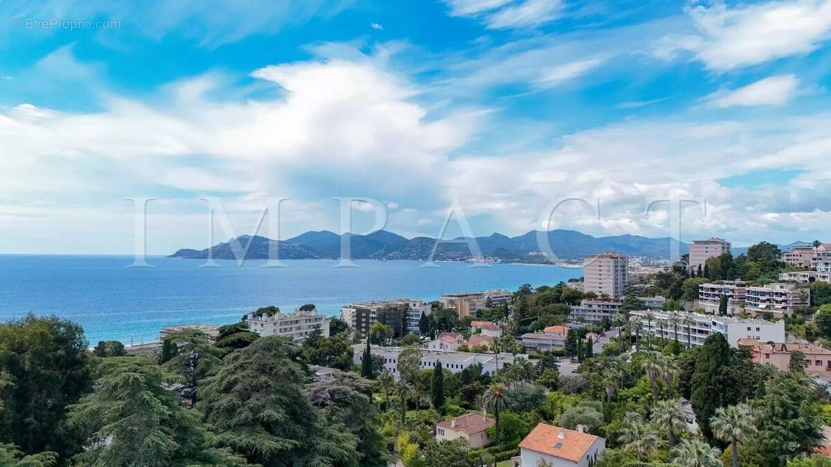 Maison à CANNES