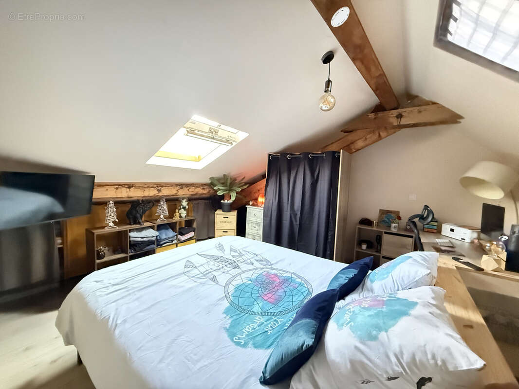 Appartement à UGINE