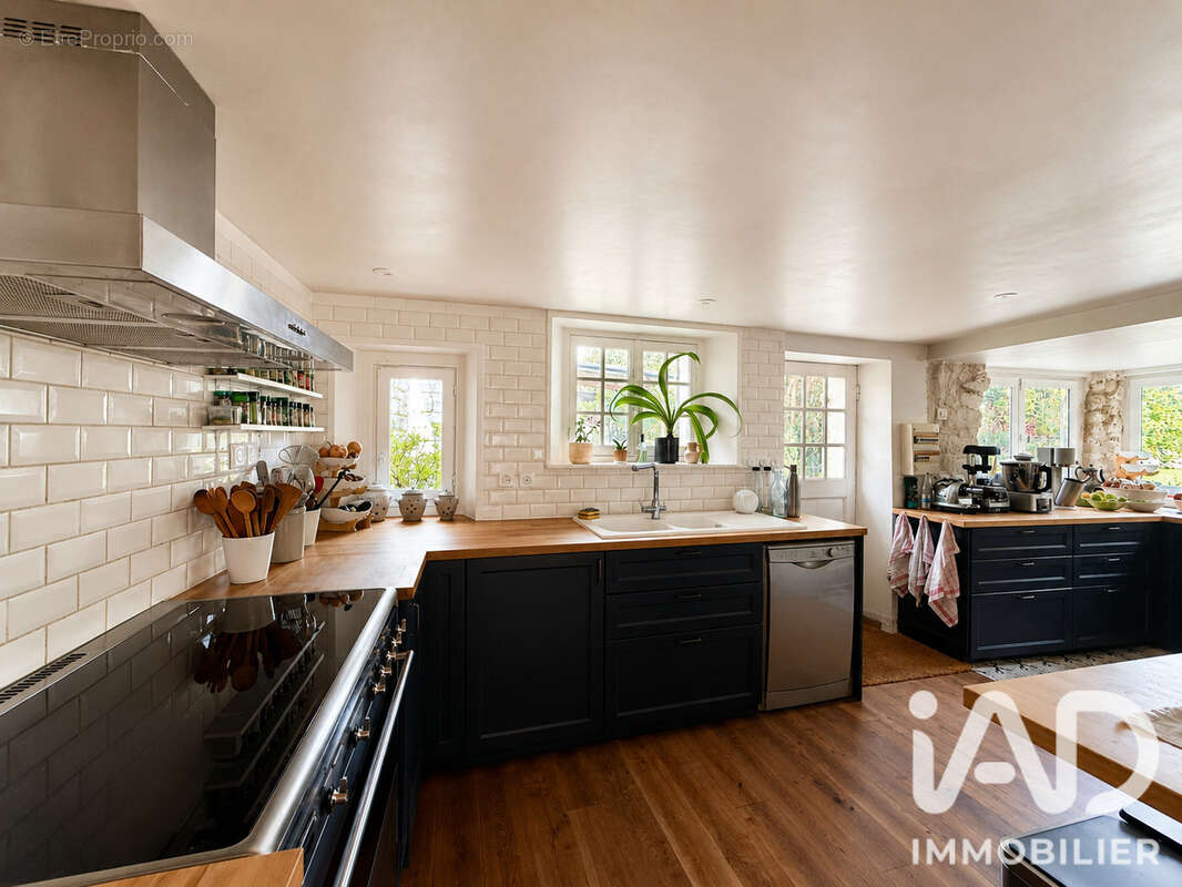 Maison 392 m² à Pressagny-L'orgueilleux  - photo 6
