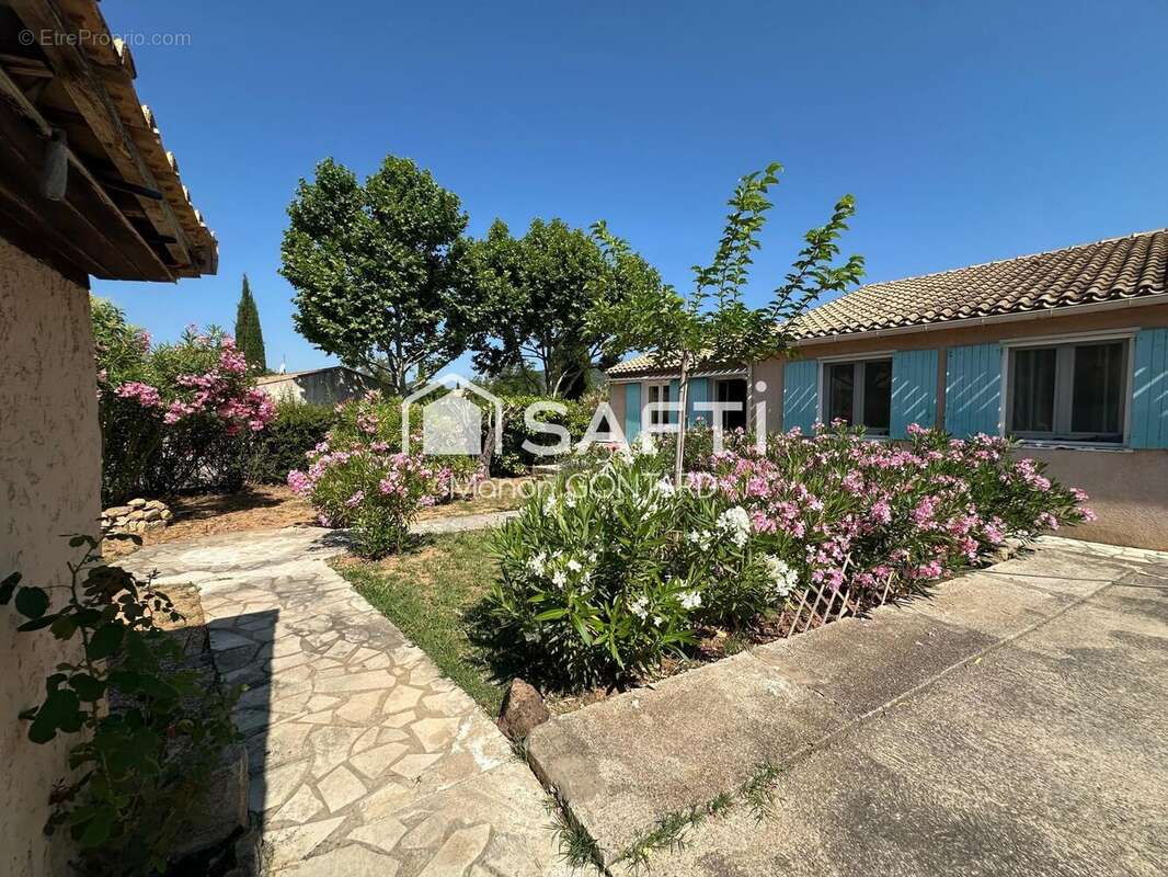 Photo 3 - Maison à LE VAL