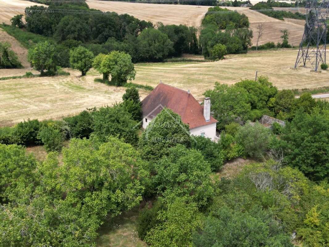 Maison à SAINT-POURCAIN-SUR-SIOULE