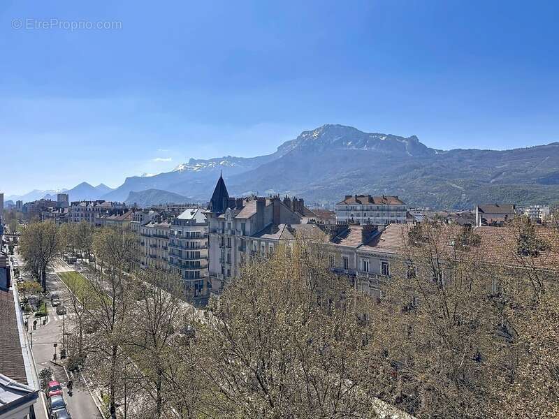 Appartement à GRENOBLE