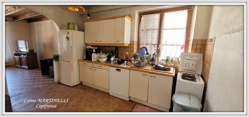 A vendre, Astaffort, Centre village local commercial vide et Appartement - photo 7