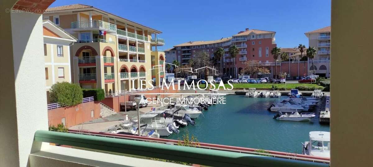 Appartement à FREJUS