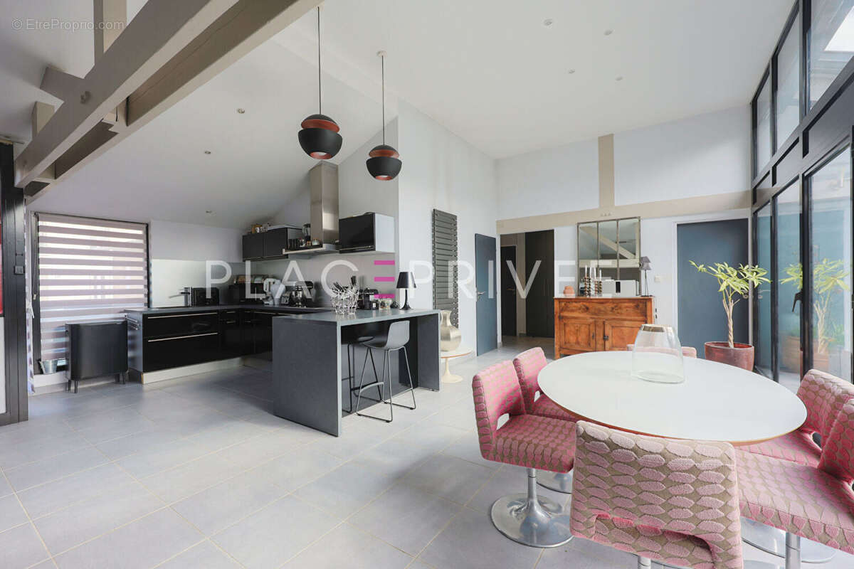 Appartement avec terrasse - photo 2