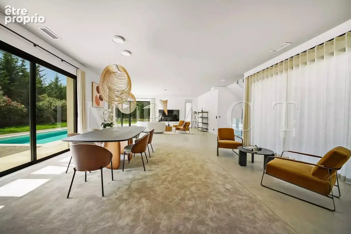 Mougins, Villa contemporaine dans un quartier prisé à vendre - photo 4