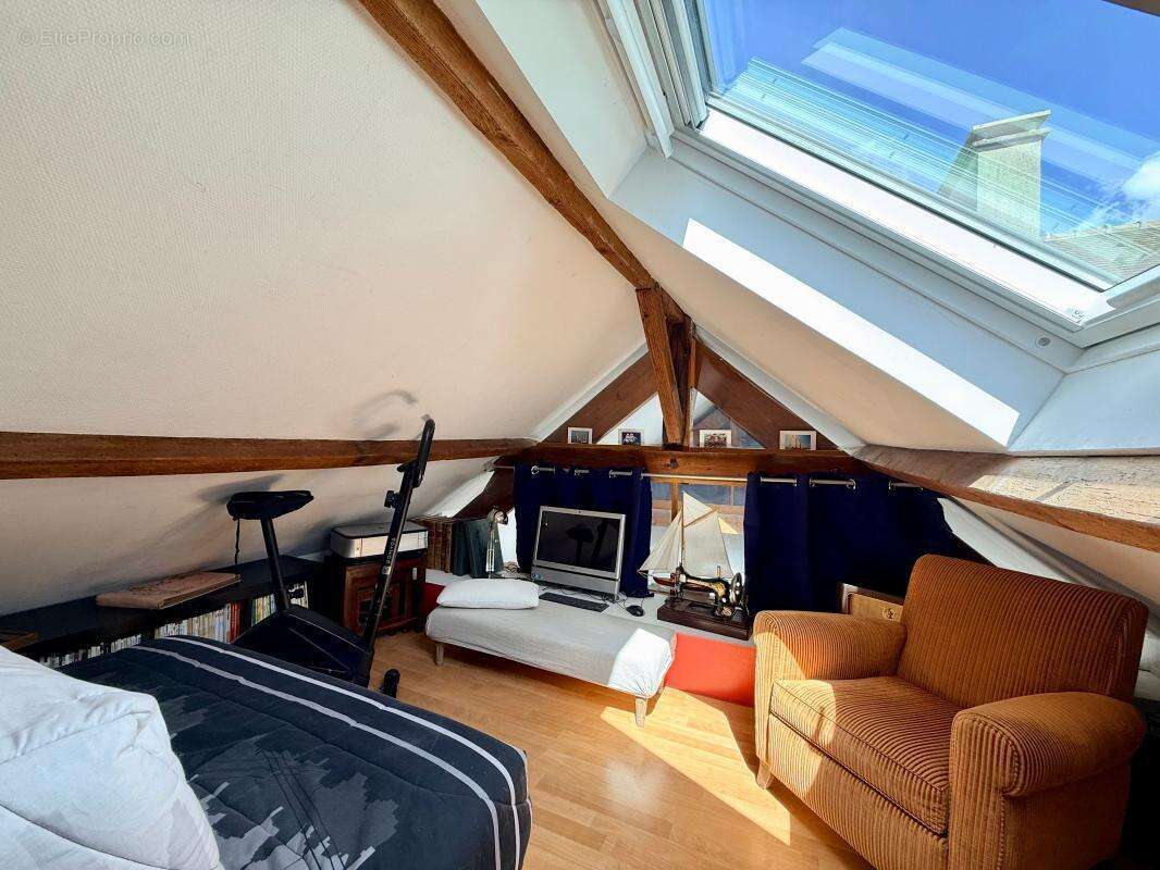 Maison à MAROLLES-EN-HUREPOIX