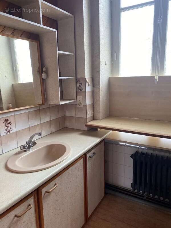 Appartement à ELLIANT