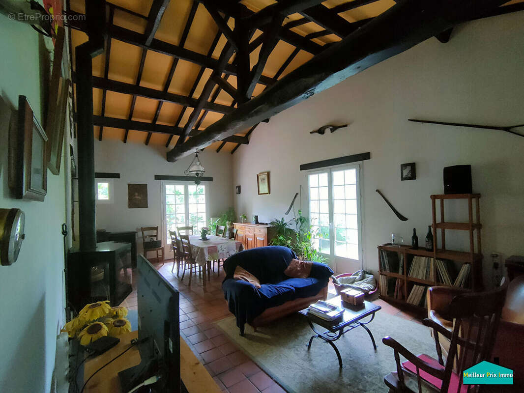 Maison à BOIS-DE-CENE