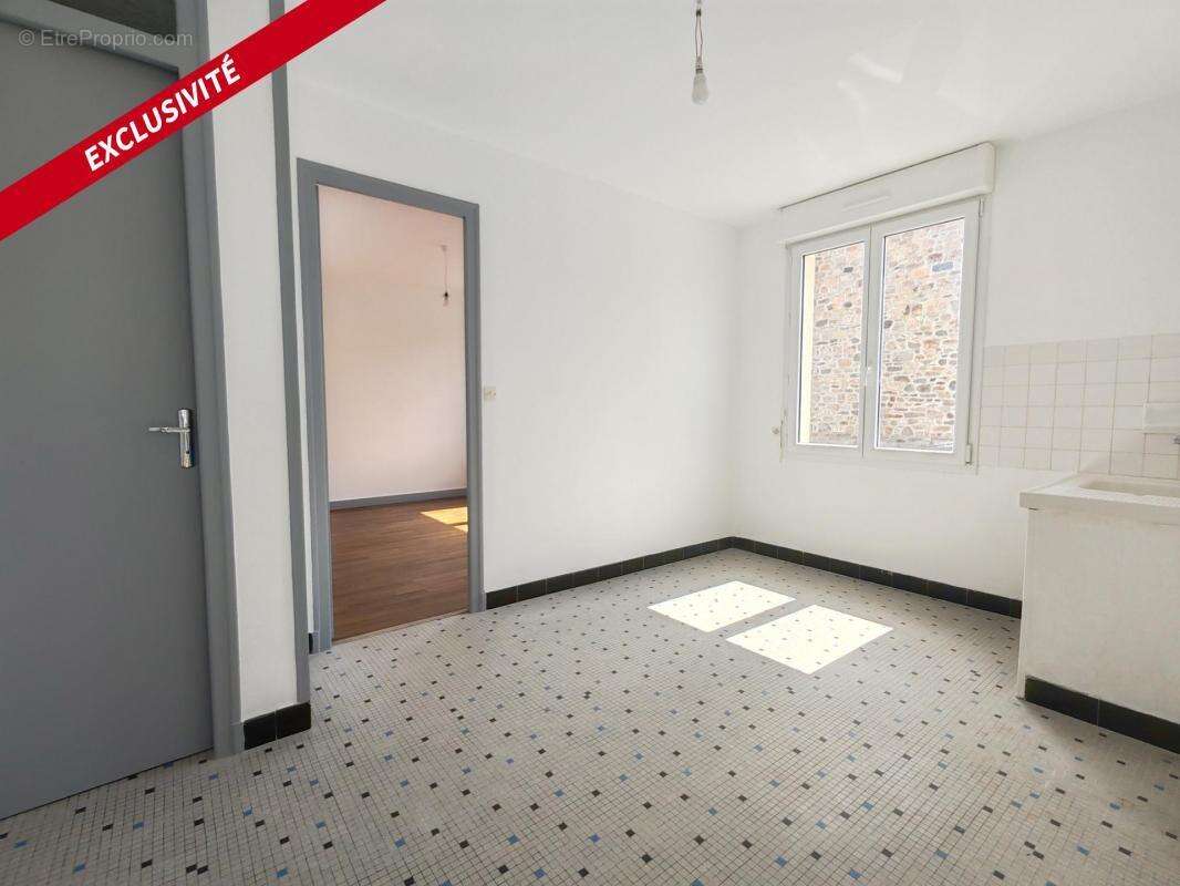 Maison à CHATEAUNEUF-D&#039;ILLE-ET-VILAINE