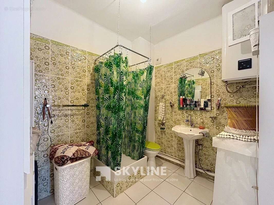 Appartement à MARSEILLE-14E