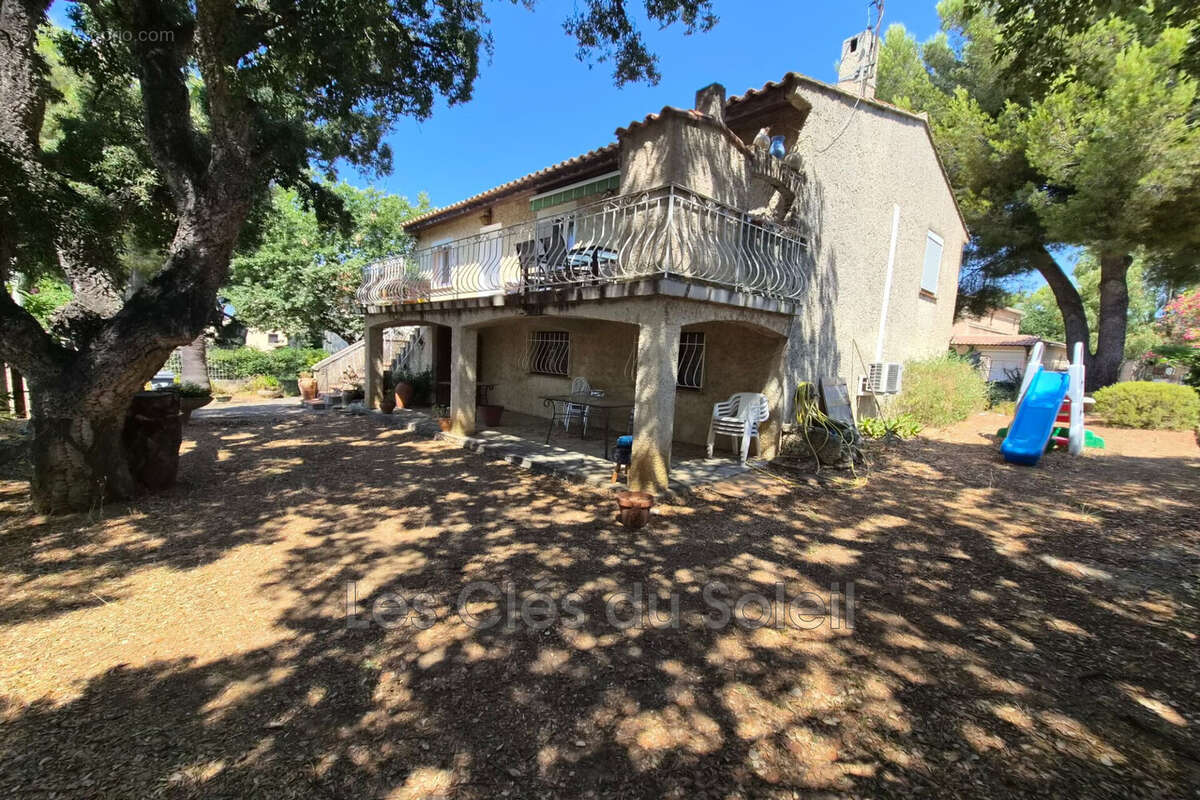 Maison à SIX-FOURS-LES-PLAGES