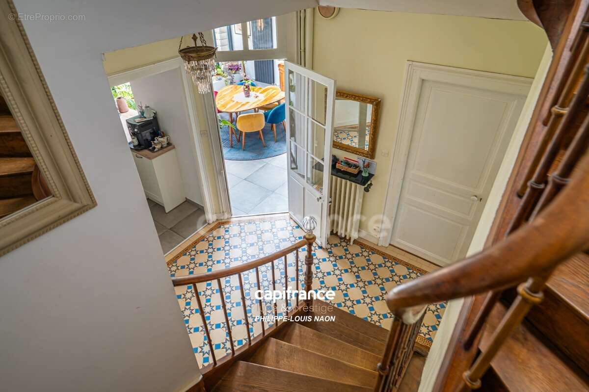 Maison de charme avec garage - photo 5