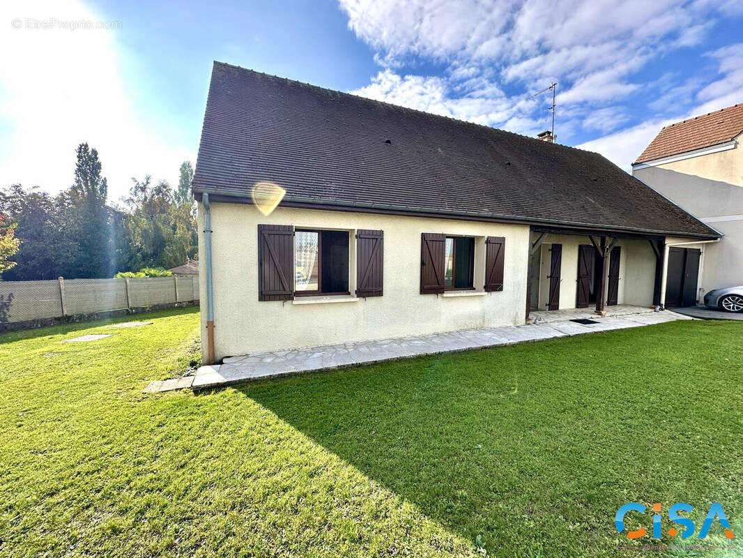 Maison à NEUILLY-EN-THELLE