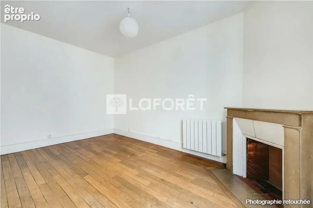 Appartement Paris 1 pièce(s)  26 m² - photo 2