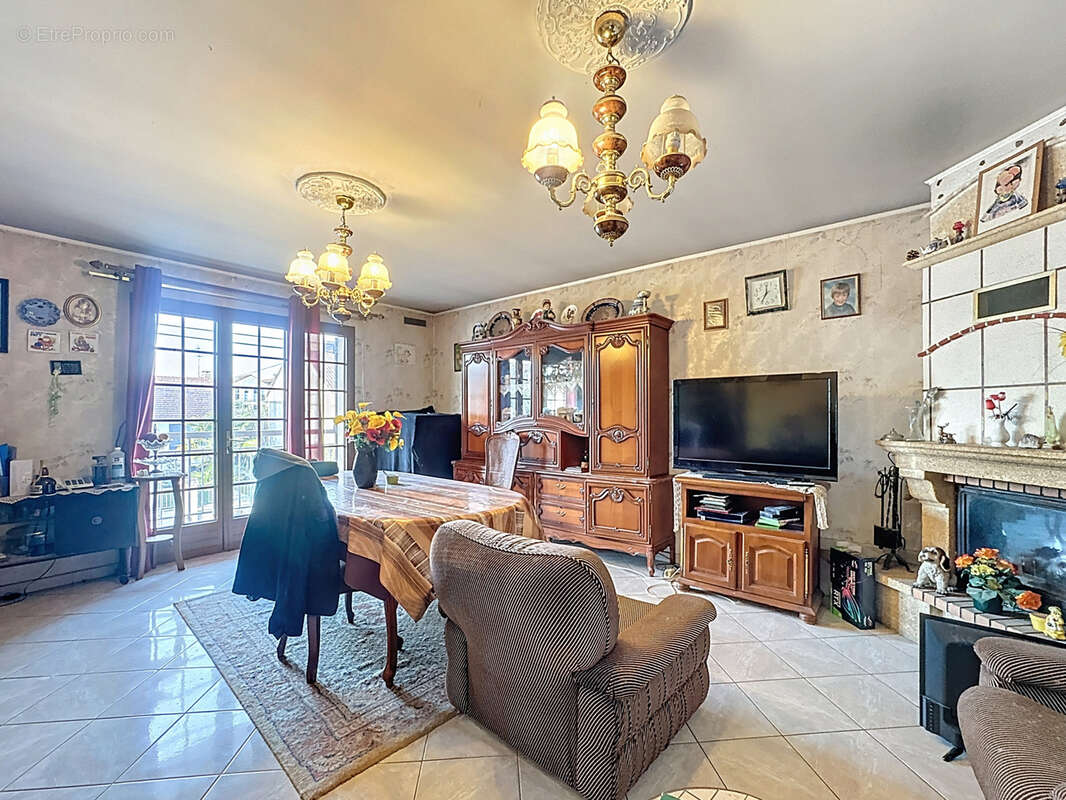 Maison à ATHIS-MONS