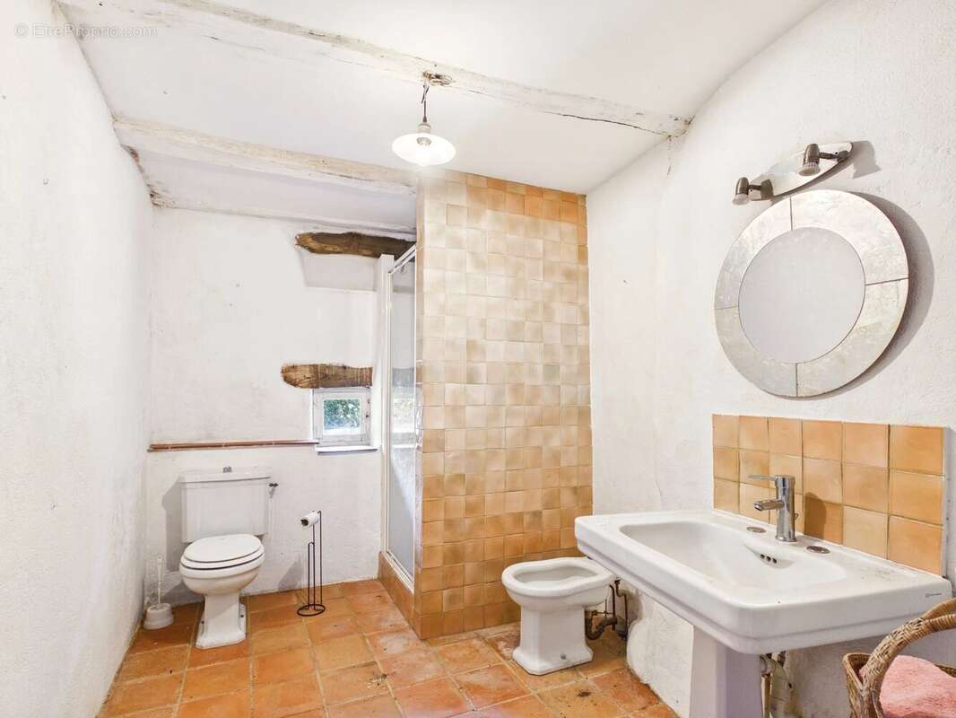 École restaurée du Quercy à couper le souffle près de Najac, avec gîte spacieux et piscine - photo 13