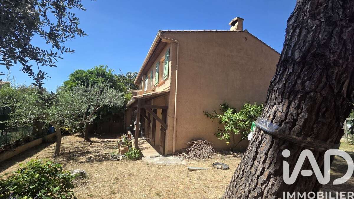 Photo 2 - Maison à LA CRAU
