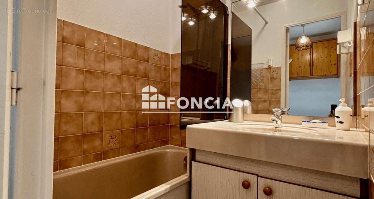 Appartement à SIX-FOURS-LES-PLAGES