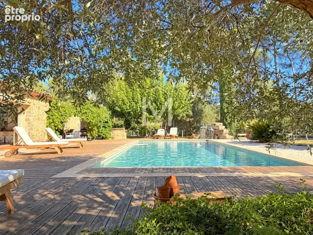 Propriété provençale de caractère avec 5 suites, maison d’amis et piscine à Lorgues - photo 5
